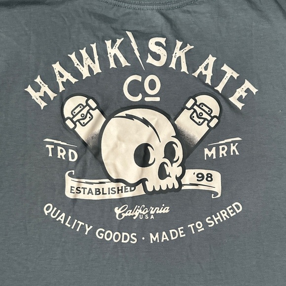 • Hawk Skate Skull Graphic Blue T-Shirt | Men’s Large | NWT • - Picture 5 of 5